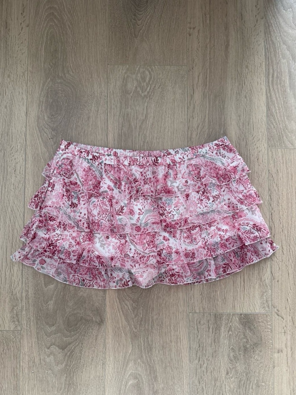 Hollister Pink Floral Tiered Ruffle Mini Skirt